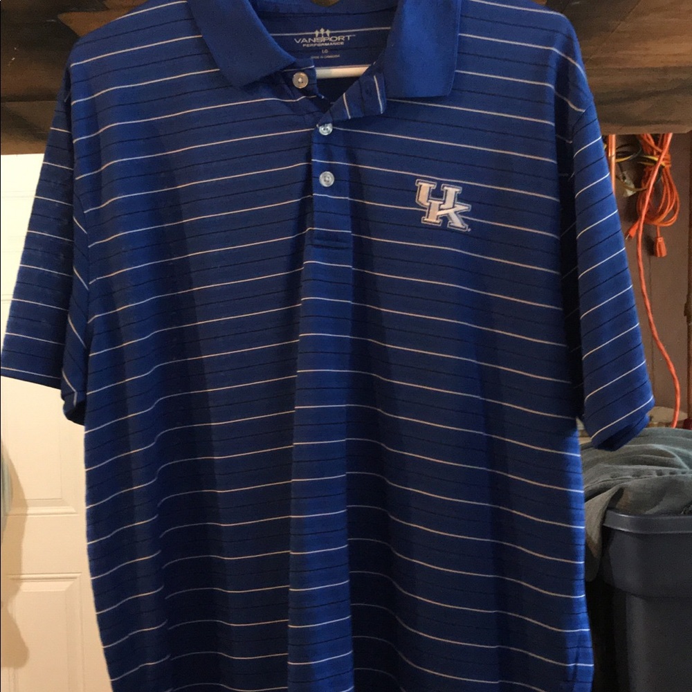 Men’s shirts. $10 UK, ON $8 each or both for $10.